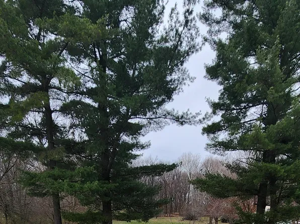 N State Road 57, Petersburg, IN 47567