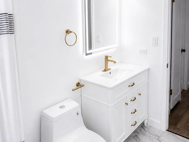 1026 Castilian Ct #104 — Photo 7