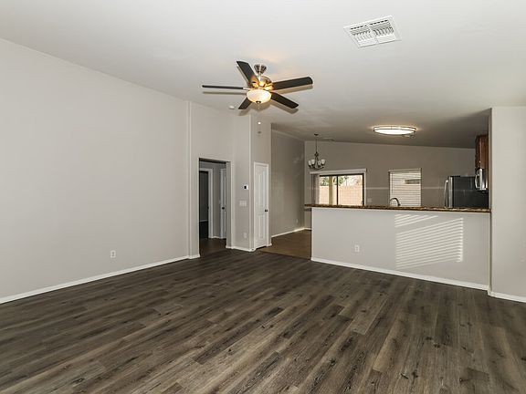 5th image of 18614 W Vogel Ave