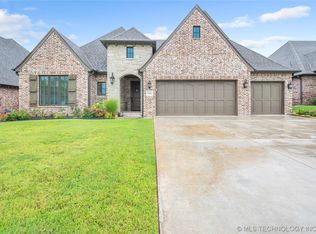 2236 W Decatur St, Broken Arrow, OK 74011