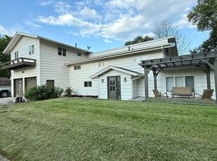 49189 Sportsmans Ln, Waterville, MN 56096
