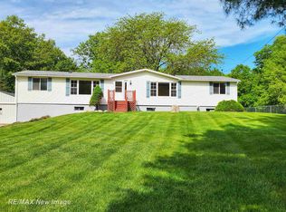 10424 S Graham Rd, Saint Charles, MI 48655