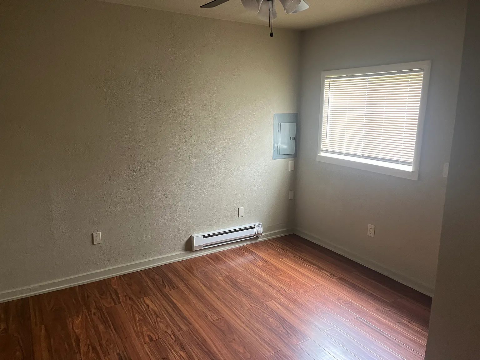 2 bed, 680 sqft, $1,400 — Photo 4