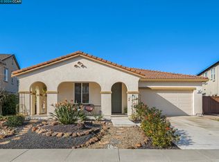 35 Solstice Ct, Oakley, CA