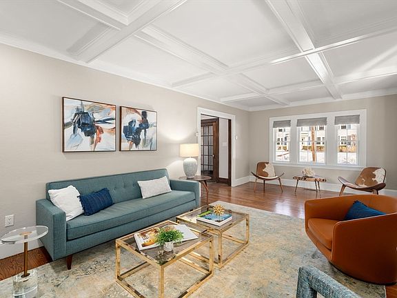 5th image of 22 Brackett Rd