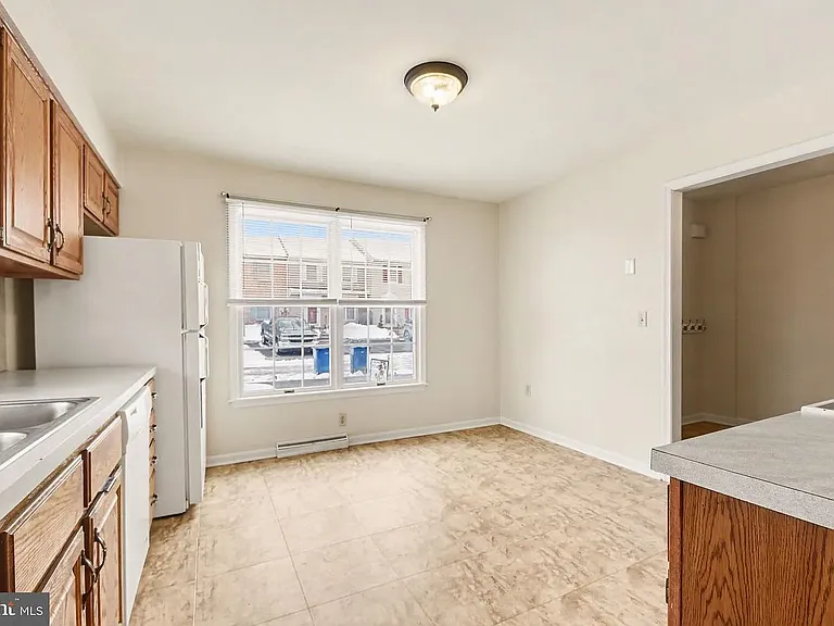 652 Park Ridge Dr — Photo 7