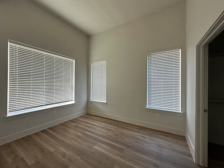 1414 N Locust St #2301 — Photo 7