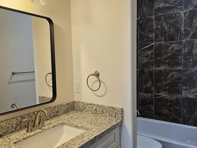 2850 W Villa Loop #1 — Photo 8