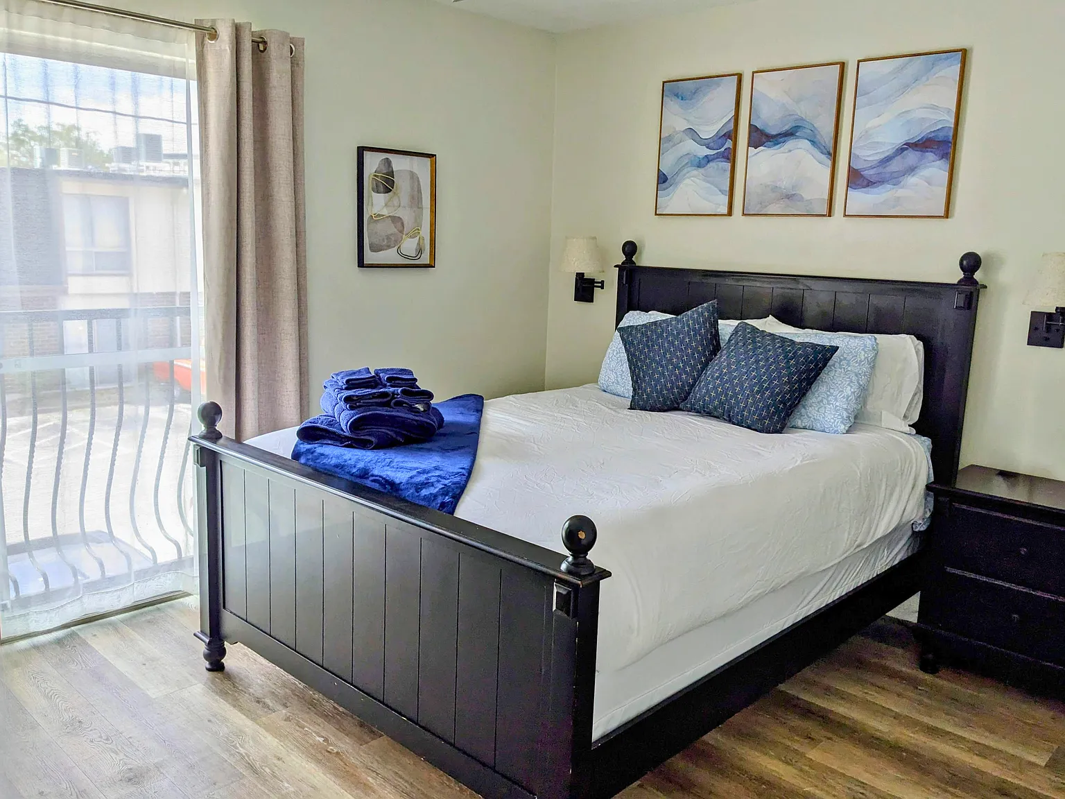 1 bed, 574 sqft, $2,110 — Photo 4