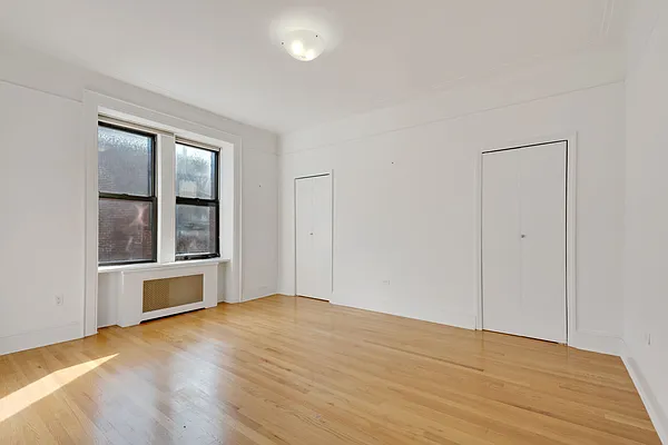 Rented by Cooper & Cooper Real Estate | media 9