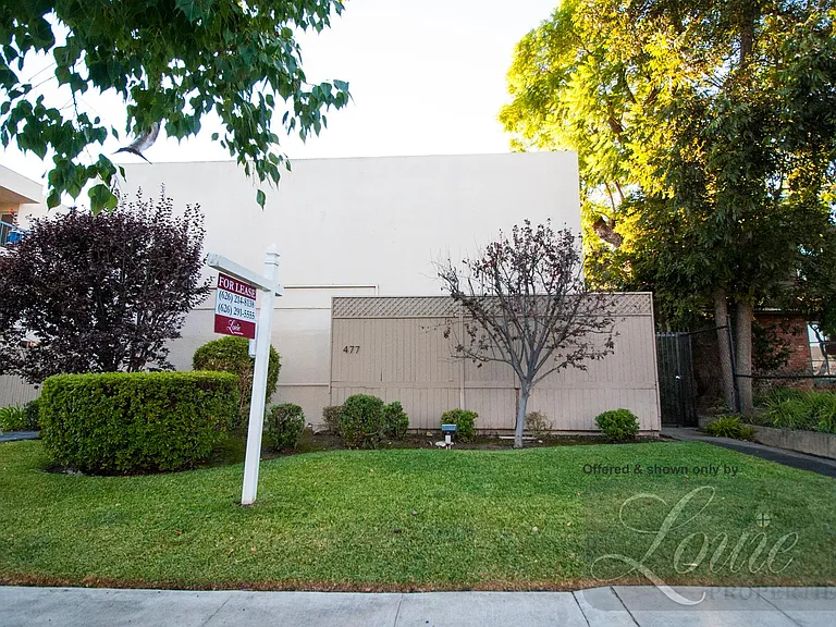 477 S El Molino Ave #4 — Photo 2