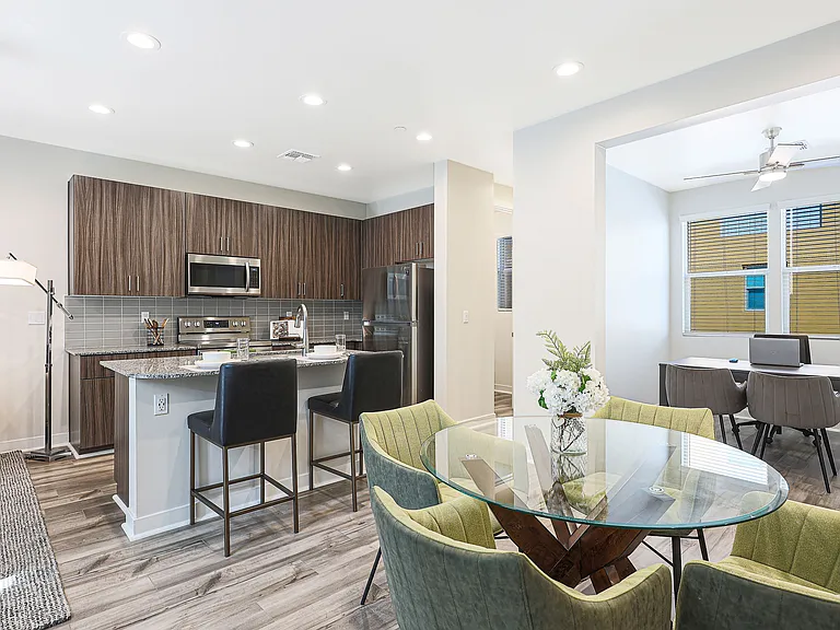 Scottsdale Hayden Townhomes — Photo 9