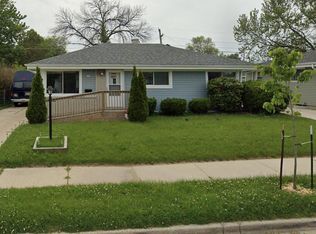 2524 Donna Ave, Racine, WI 53404