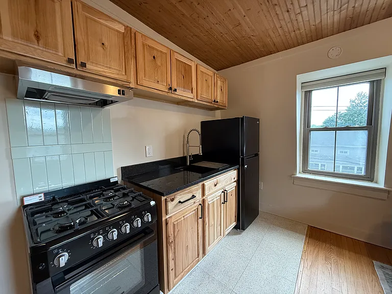 2703 W Main St #3 — Photo 4