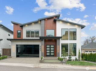 590 W U Street, Camas, WA