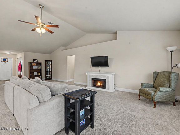 3rd image of 6245 Roxanne Way