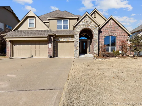 9221 E 80th Pl S, Tulsa, OK 74133