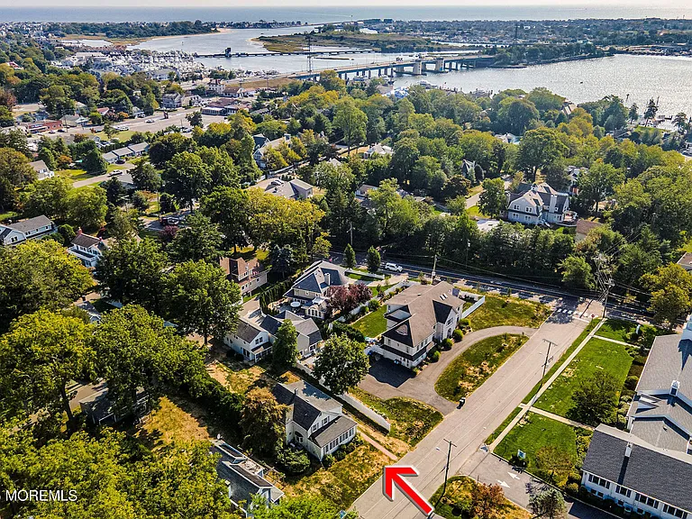604 Rankin Rd — Photo 42