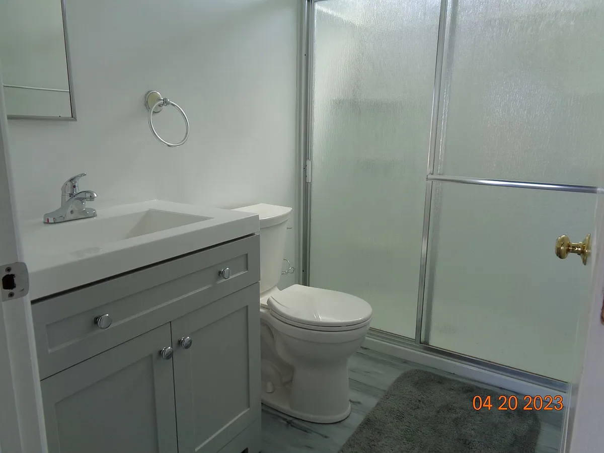 Building Photo - 4247 W Avenue L #2