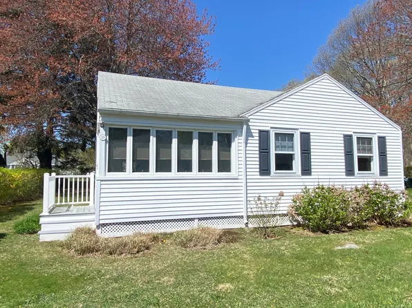 318 Billow Road, Old Lyme, CT 06371