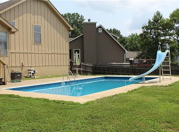 3rd image of 16501 E 50th Street Ct S