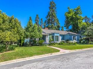 1012 La Hermosa Dr, Redlands, CA 92373