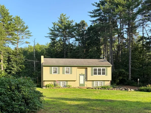 20 Shadow Lawn Drive, Standish, ME 04084