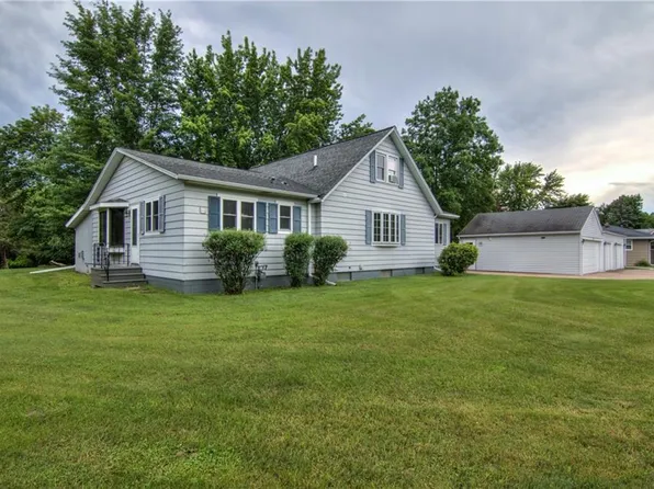 2717 Wellington Drive, Eau Claire, WI 54703