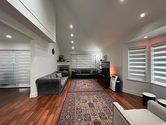 5th image of 13918 58th Ave #54