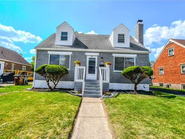 371 Morris Dr, Fairborn, OH 45324