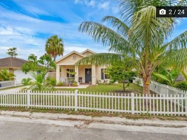 2957 Saginaw Ave, West Palm Beach, FL 33409
