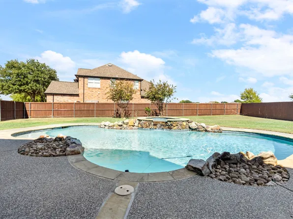 8716 Brook Hollow Dr, McKinney, TX 75072