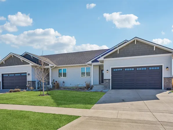 827 Trail Ridge Rd, Indianola, IA 50125
