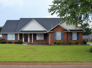 1170 Inabinet Dr, Sumter, SC 29154