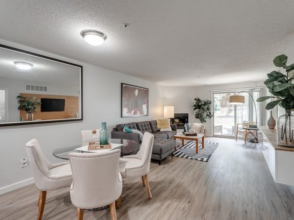 1315 Oak Valley Dr #26201