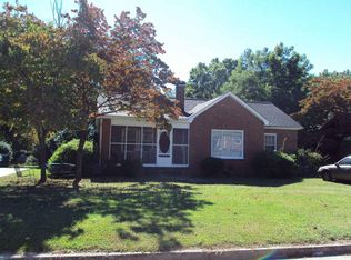 247 Penn Ave, Greenwood, SC 29646