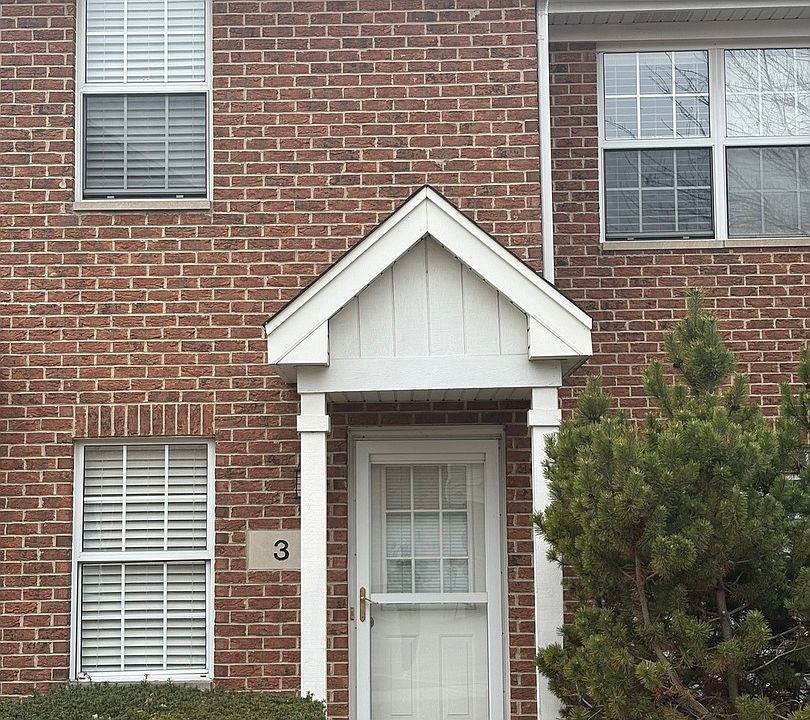 1st image of 3 Charlotte Cir