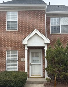 3 Charlotte Cir, Elmhurst, IL, 60126