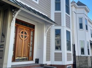 741 E 5th St #1, Boston, MA 02127