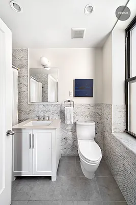 Sold by Triplemint | media 7