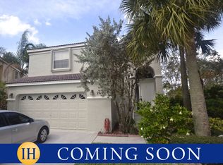260 NW 118th Dr, Pompano Beach, FL 33071