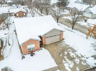 800 Timbers Ct, Columbia, MO 65201
