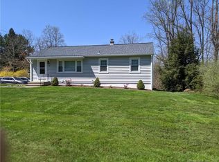 15 Brentwood Rd, New Milford, CT 06776