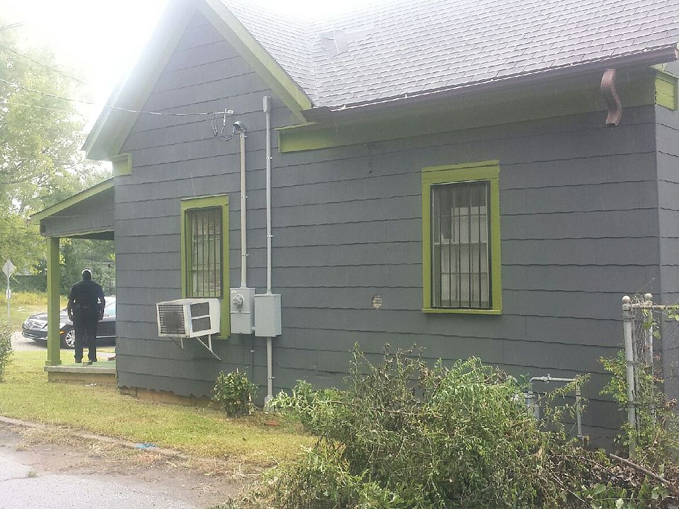 2nd image of 2609 12th St