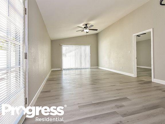 4th image of 8440 Mulcahy Ave