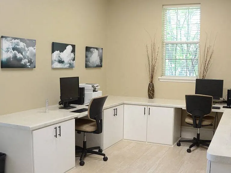Remington Apartment Homes — Photo 15