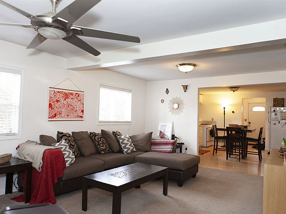 5th image of 19050 Bariquer Ct