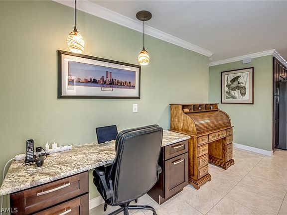 4th image of 4622 SW Santa Barbara Pl APT 209