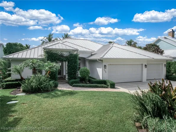 195 S Bear Pointe Dr, Lake Placid, FL 33852