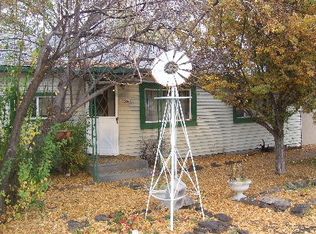 2325 SW 25th St, Redmond, OR 97756